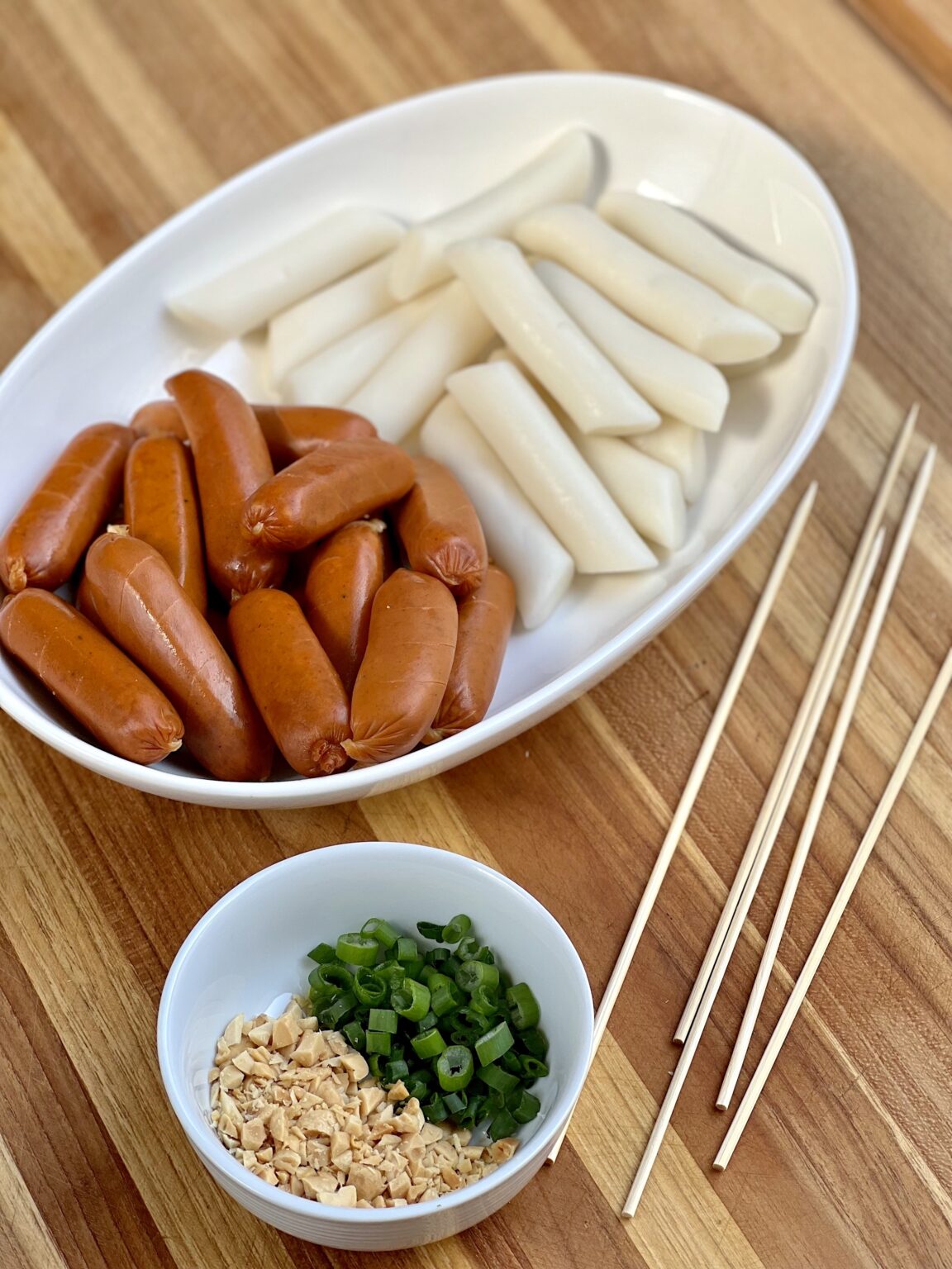 Sotteok Sotteok Korean Sausage And Rice Cake Skewers Stellanspice