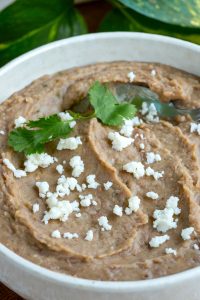 Authentic Refried Beans (Frijoles Refritos) - Stellanspice