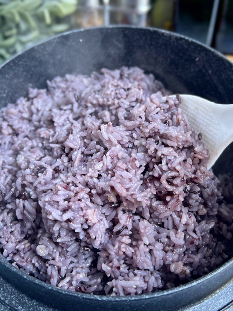 Korean Purple Rice (Rice Cooker and Stovetop Method) - A Peachy Plate